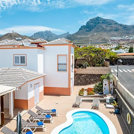 Vila With Pool In Madronal Fanabe, Costa Adeje (Tenerife)